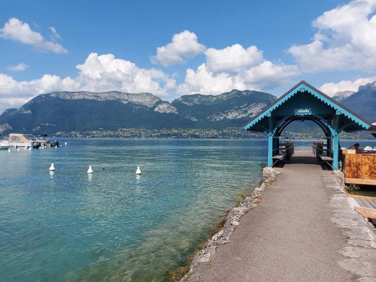 A 200 Metres Du Lac D'Annecy, Spacieux Appartement 3 Chambres Avec Terrasse Et Jardin Sévrier