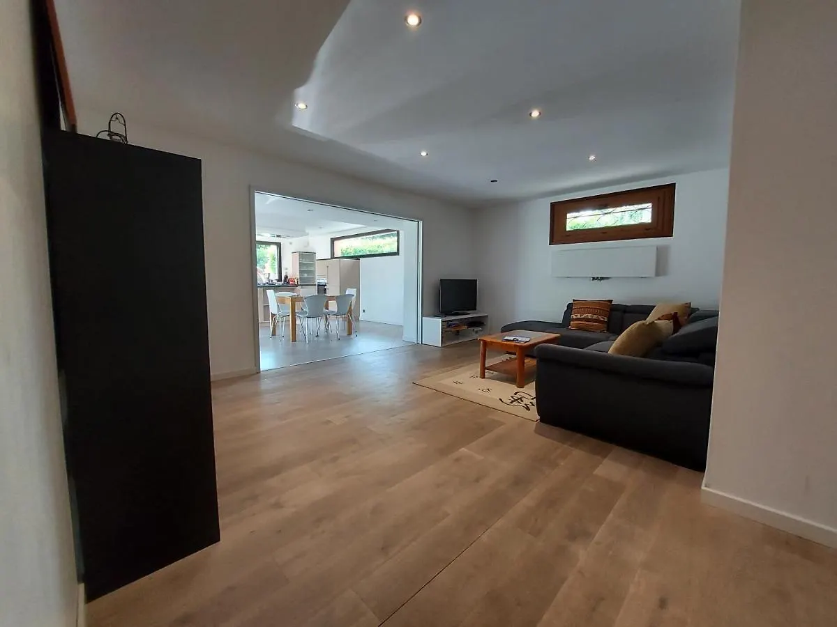 Apartman A 200 Metres Du Lac D'Annecy, Spacieux Appartement 3 Chambres Avec Terrasse Et Jardin Sévrier