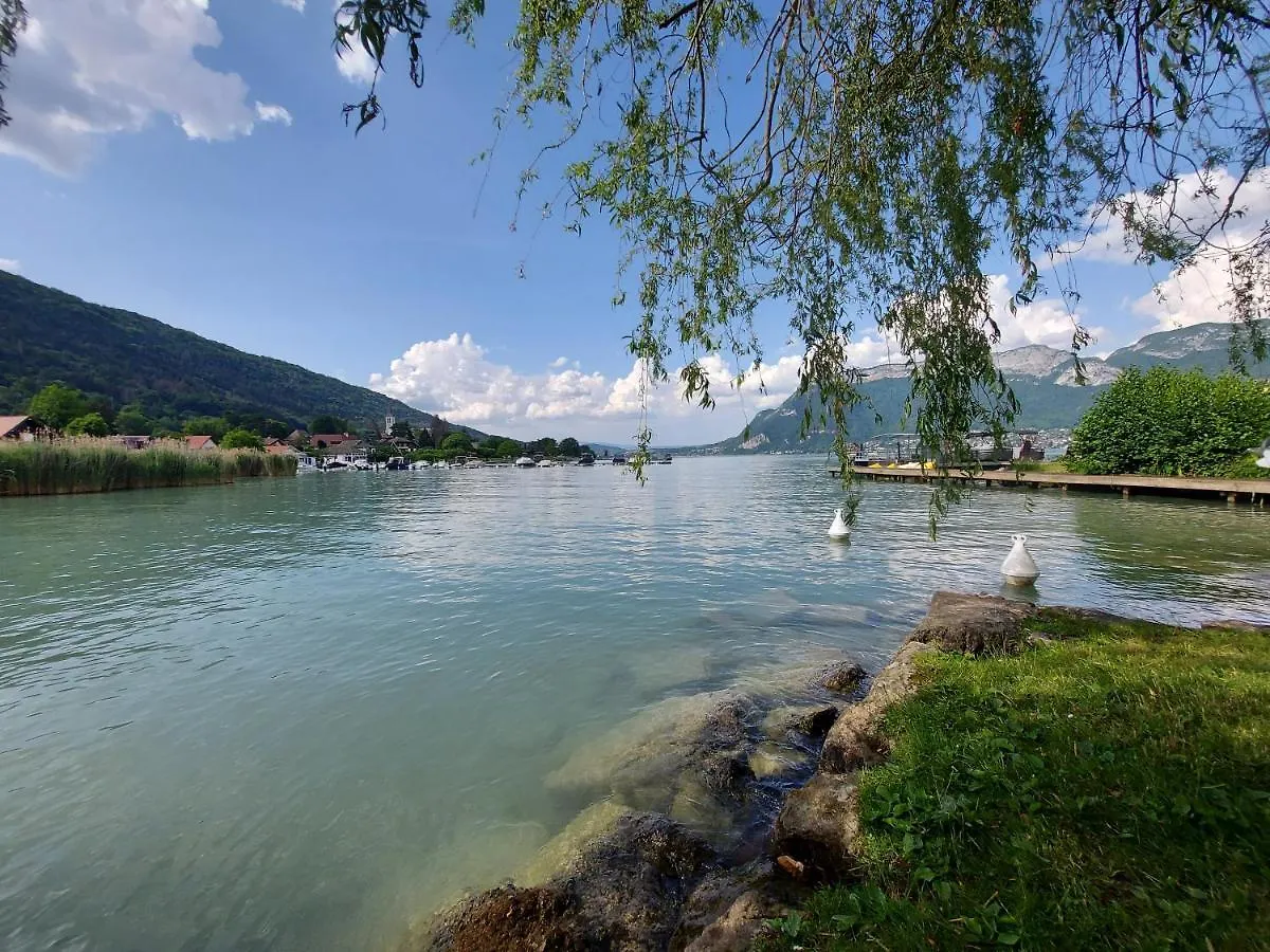 A 200 Metres Du Lac D'Annecy, Spacieux Appartement 3 Chambres Avec Terrasse Et Jardin Sévrier Franciaország