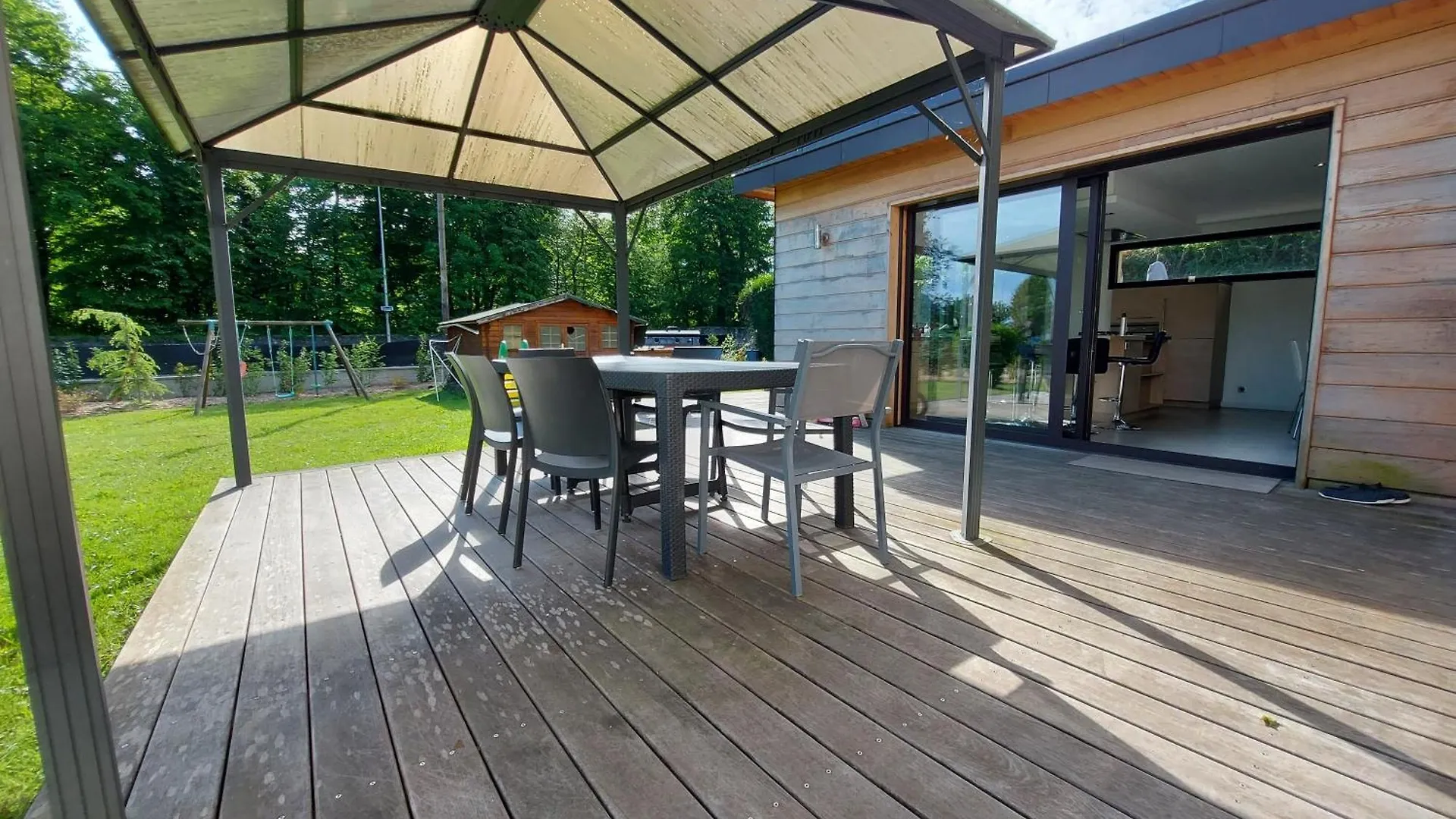 A 200 Metres Du Lac D'Annecy, Spacieux Appartement 3 Chambres Avec Terrasse Et Jardin Sévrier 0*,